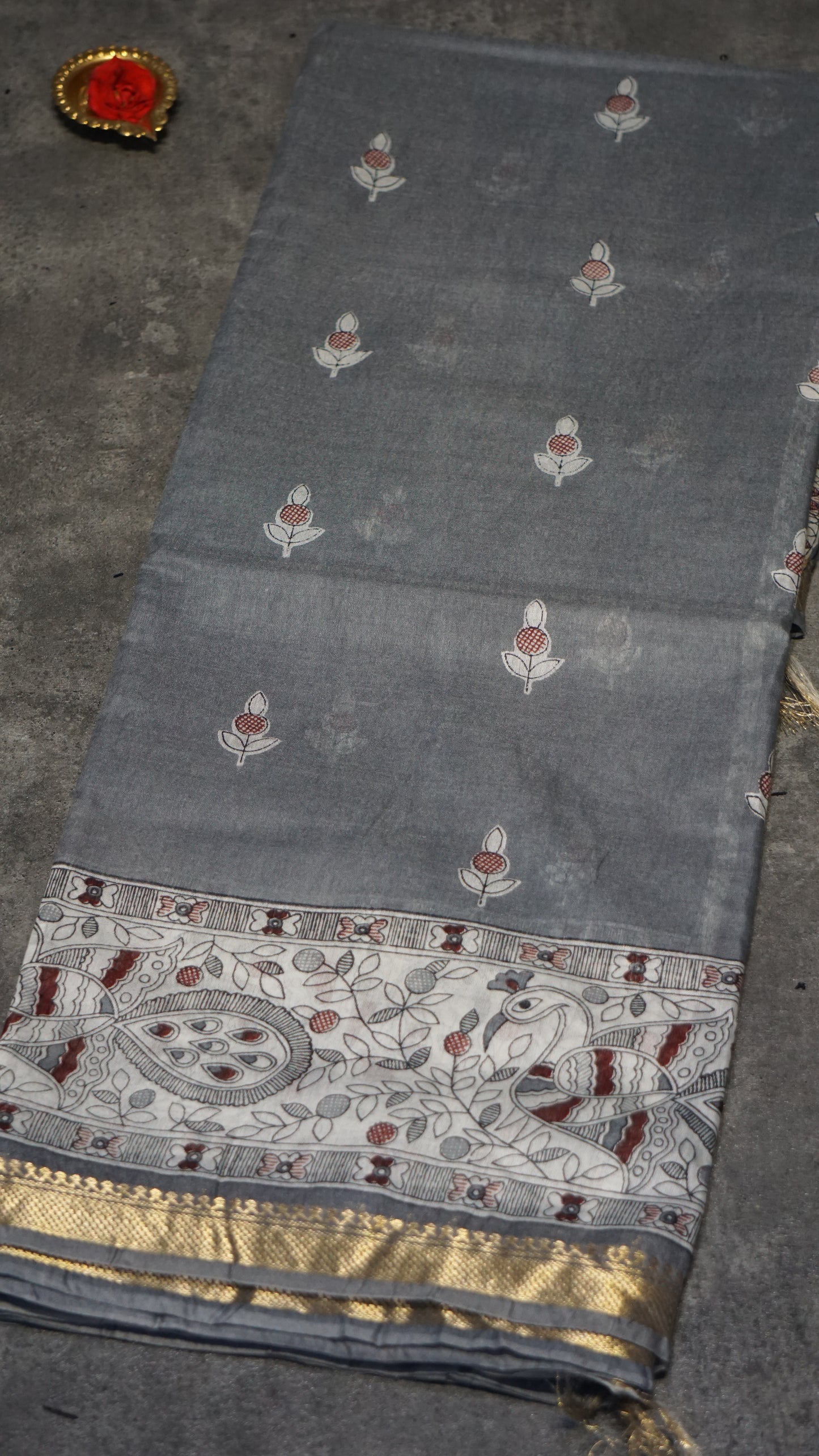 Semi Linen Grey Saree With Madhubani Print