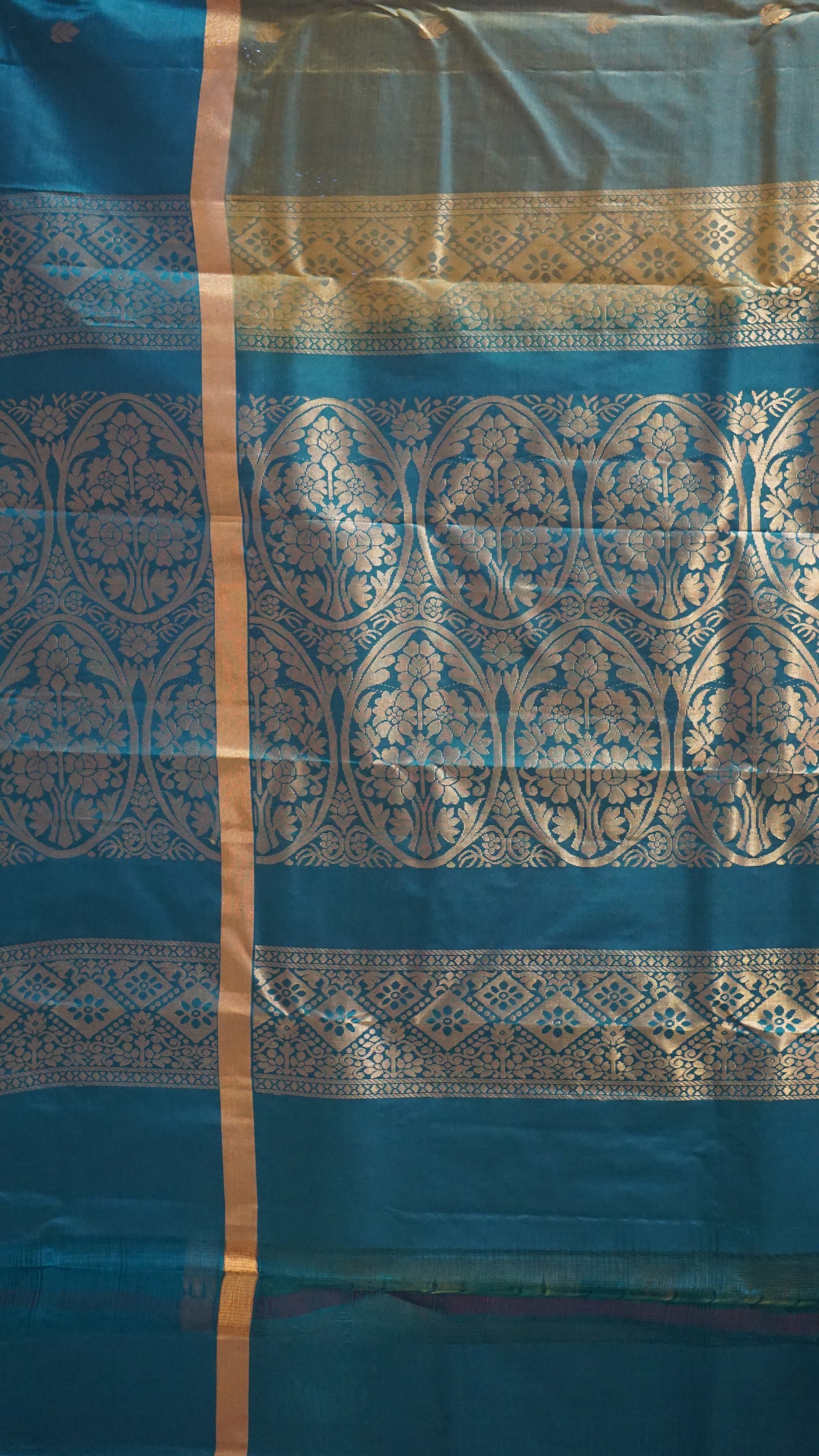 Semi Kanjeevaram Saree Butta Green