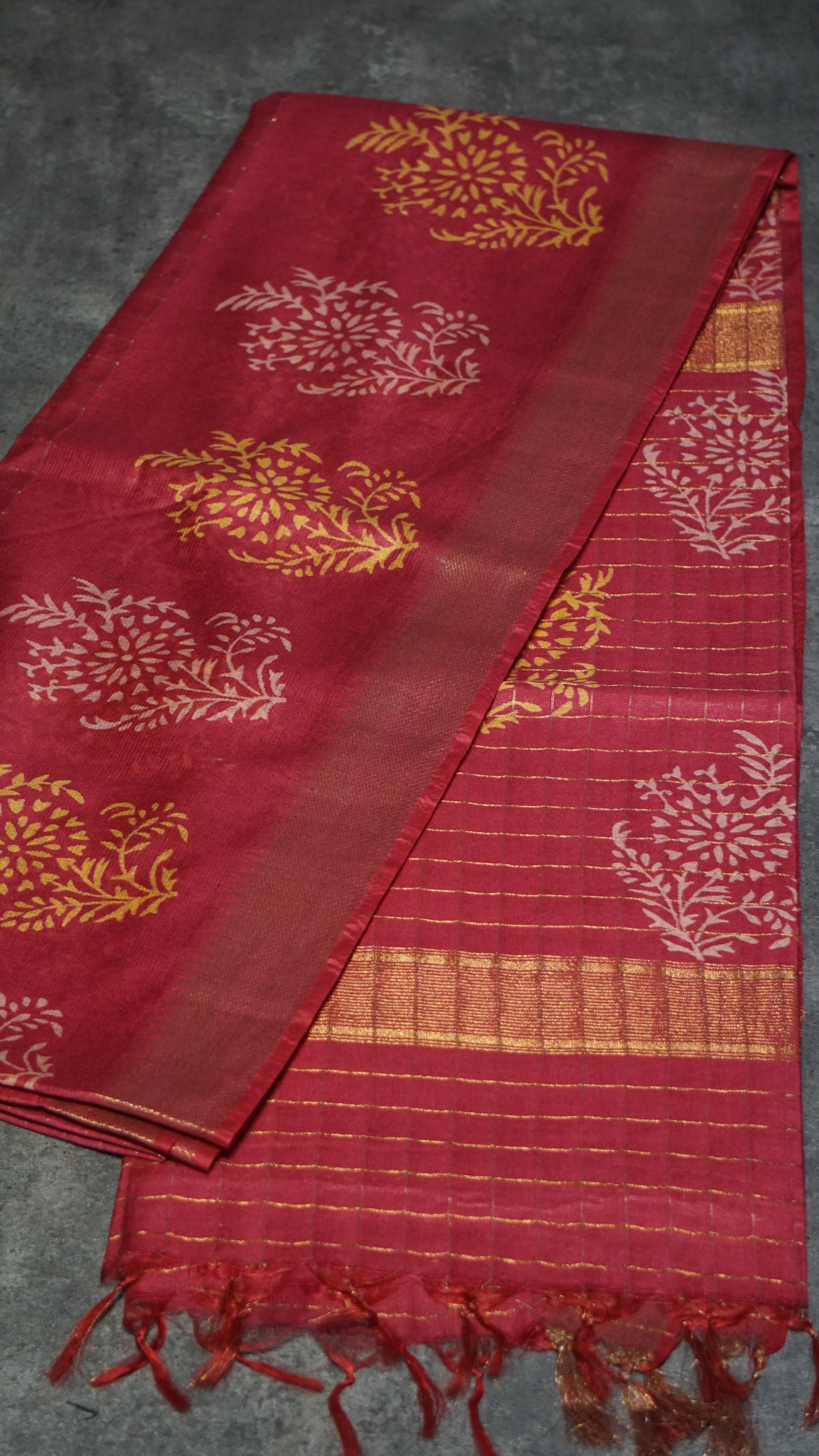 Bhagalpur Cotton Saree Checks Dark Pink