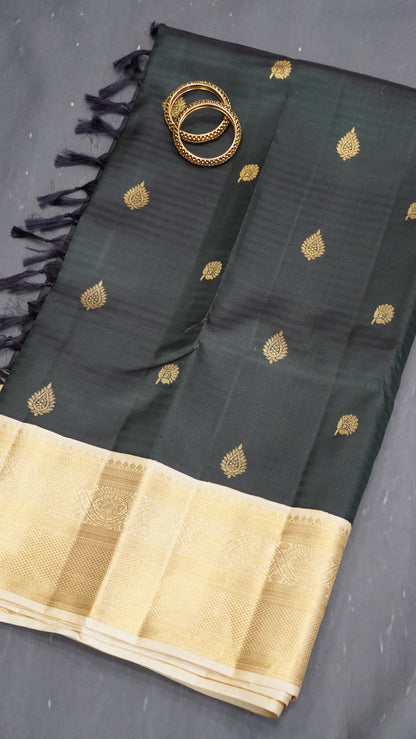 Pure Kanjivaram Silk Saree -Bottle Green- Cream