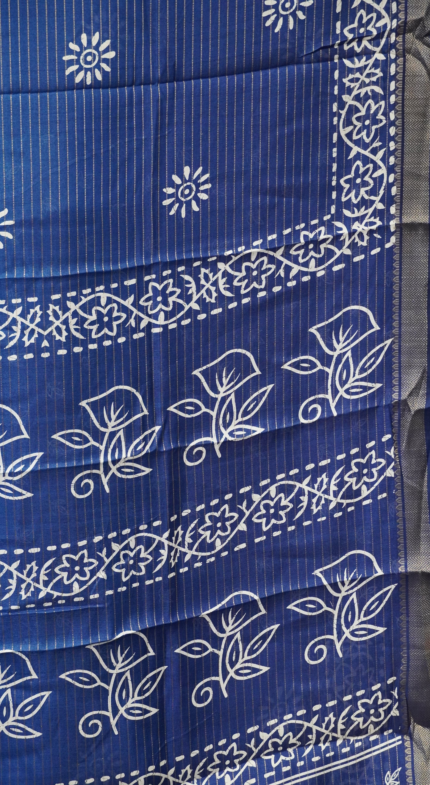 Dola Silk Saree Floral Print - Blue