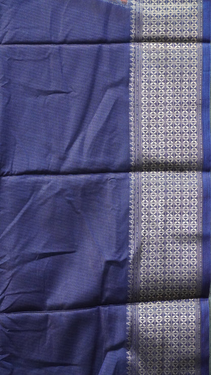 Dola Silk Saree Vine Motif - Maroon