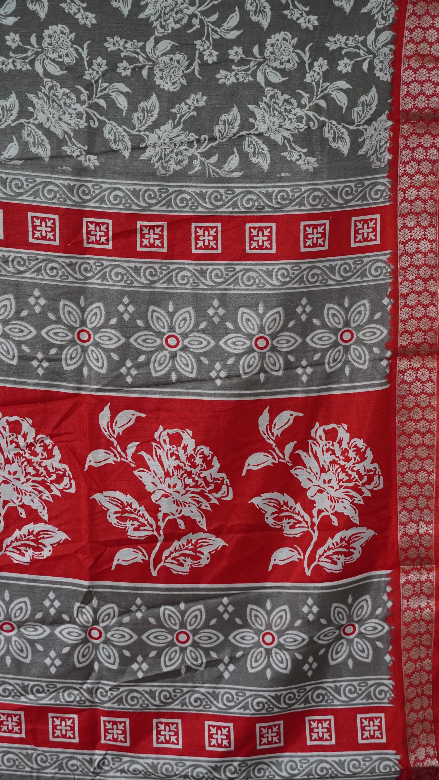 Dola Silk Saree Floral print-Grey