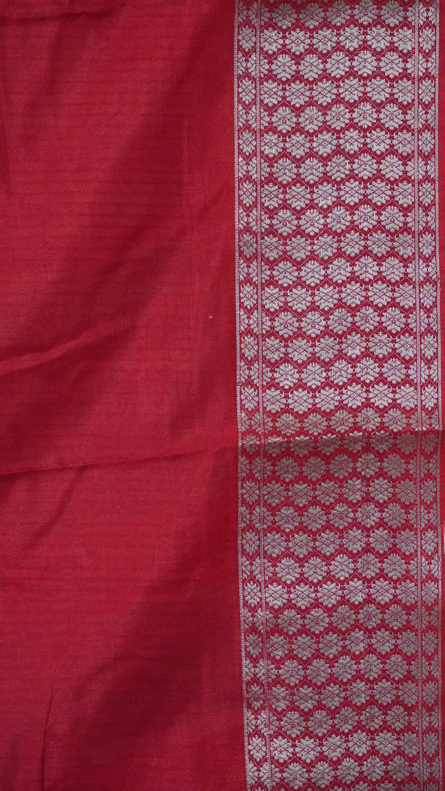 Dola Silk Saree Floral print-Grey