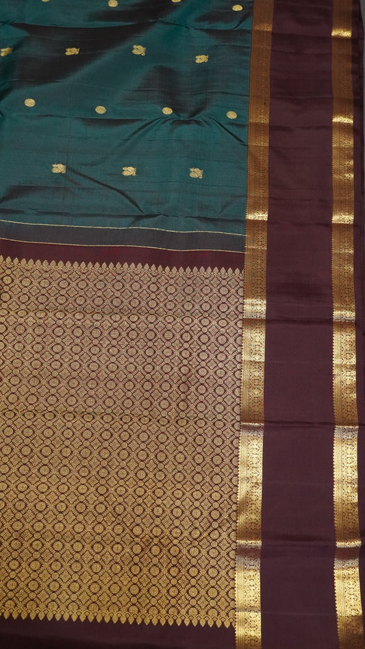 Pure Kanjivaram Silk Saree - Mayil Butta Peacock Green