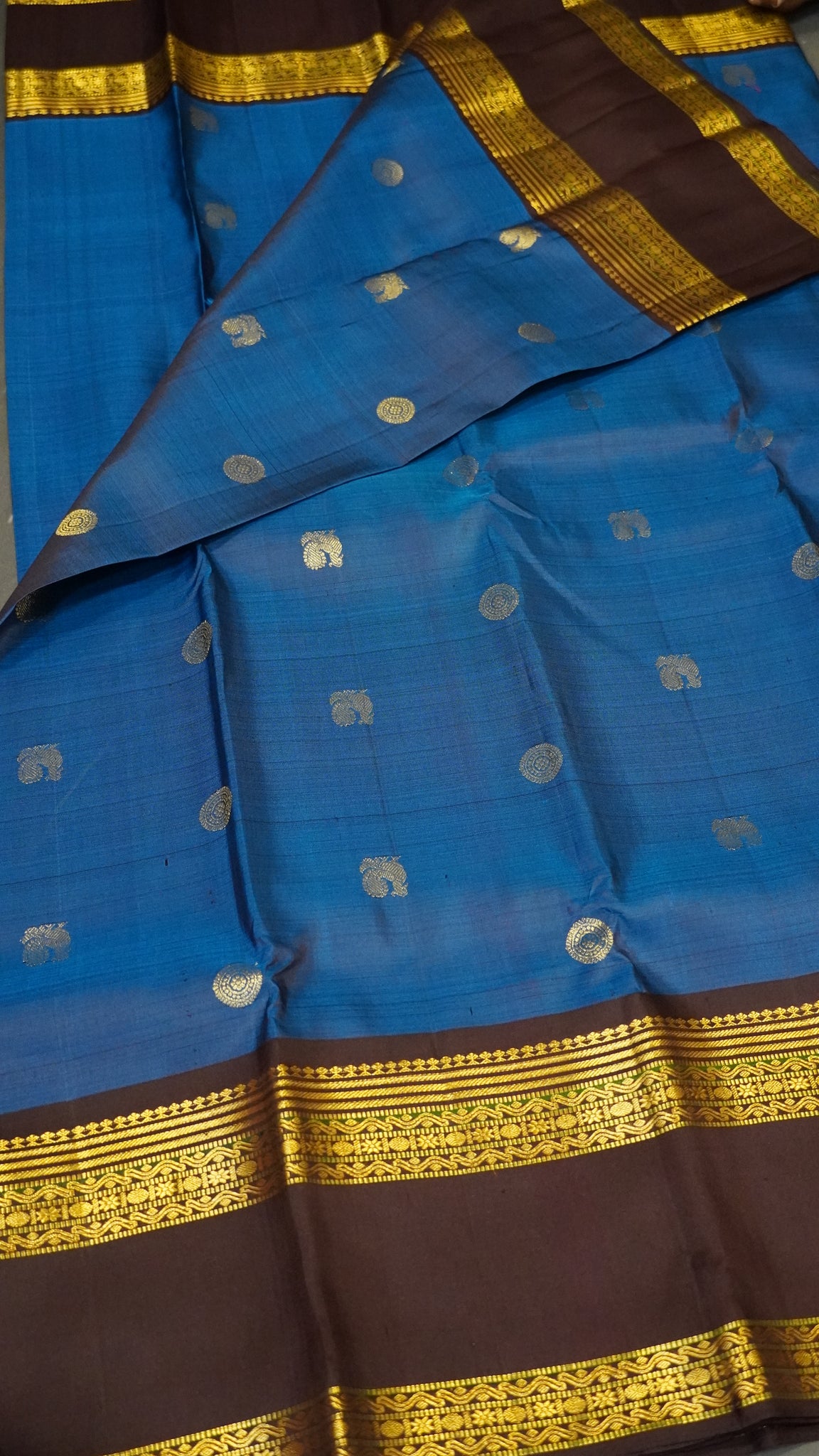 Pure Kanchipuram Silk Saree - Big Rettapet Border Blue