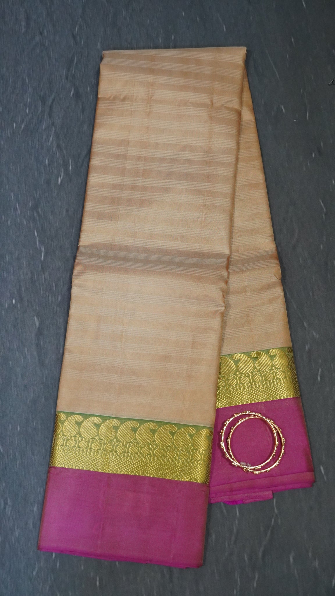 Pure Kanchipuram Silk Saree- Manga Border Beige