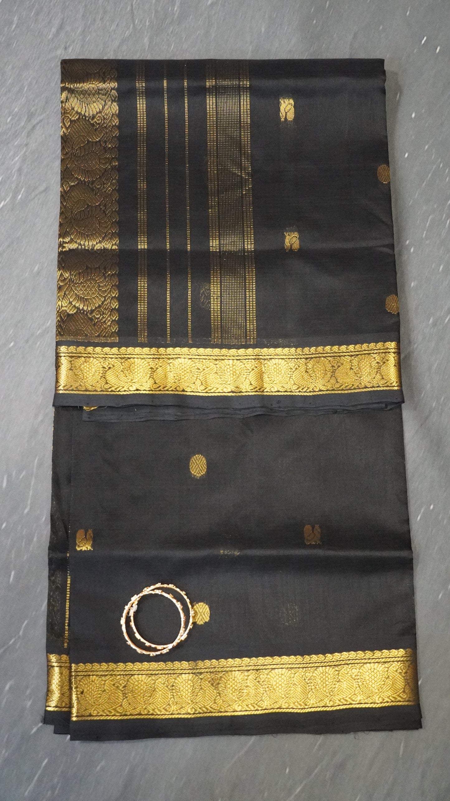 Pure Silk Cotton - Peacock Border Black