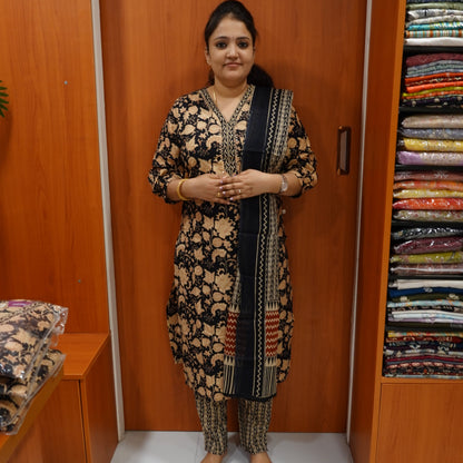 3 Pcs Kurti Set