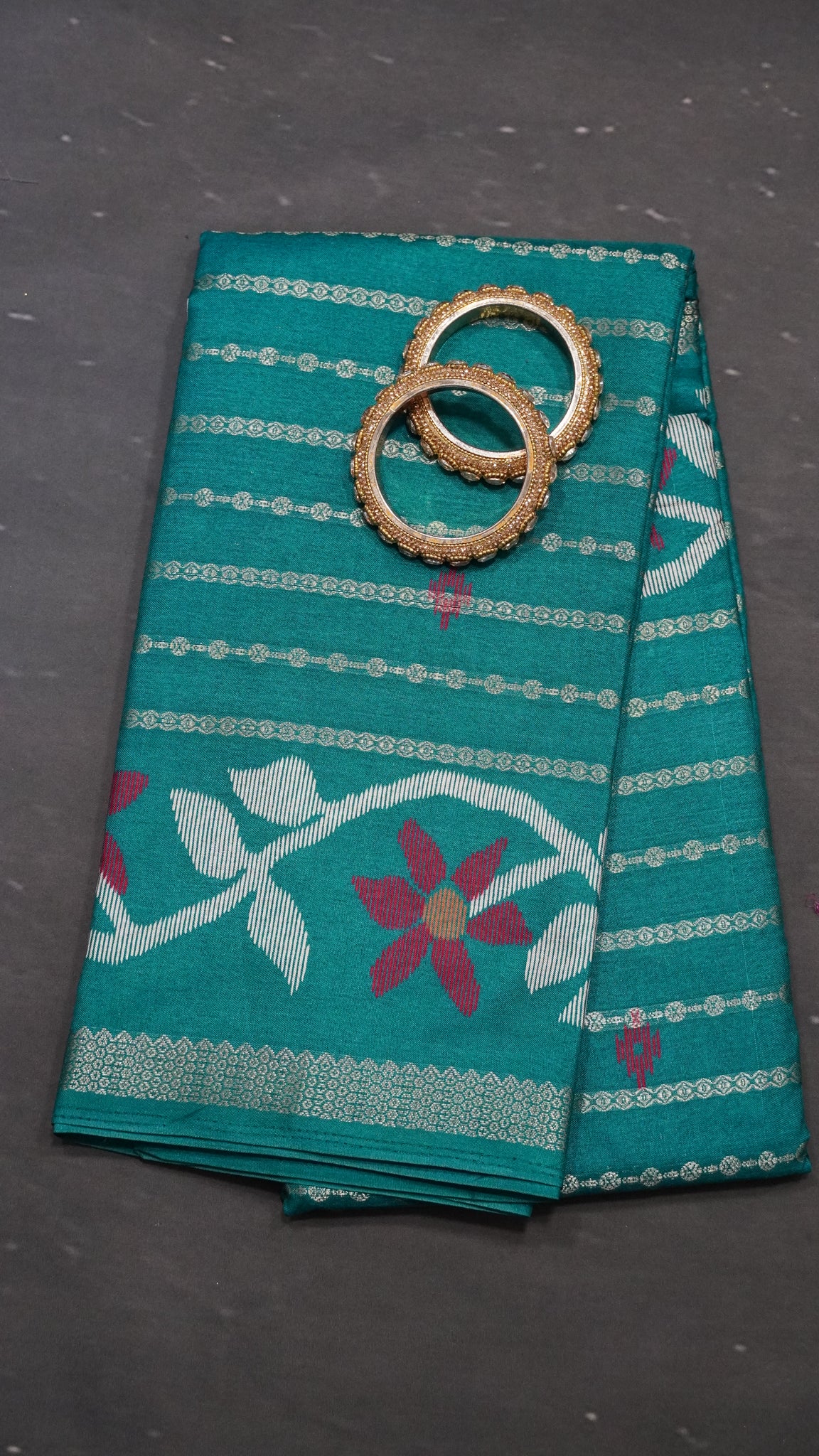 Dola Silk Saree - Body Zari Ramar Blue