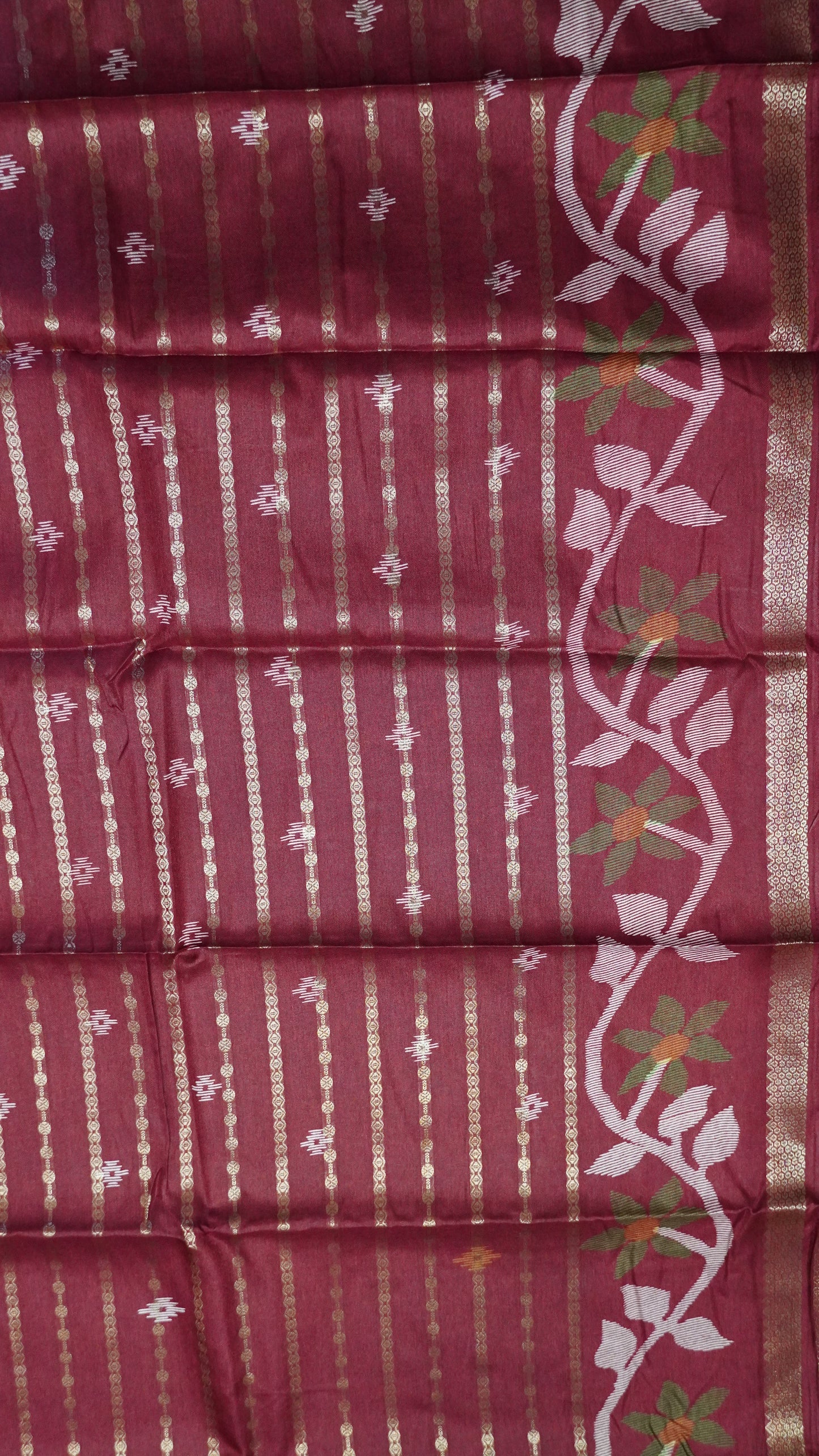 Dola Silk Saree - Body Zari Maroon