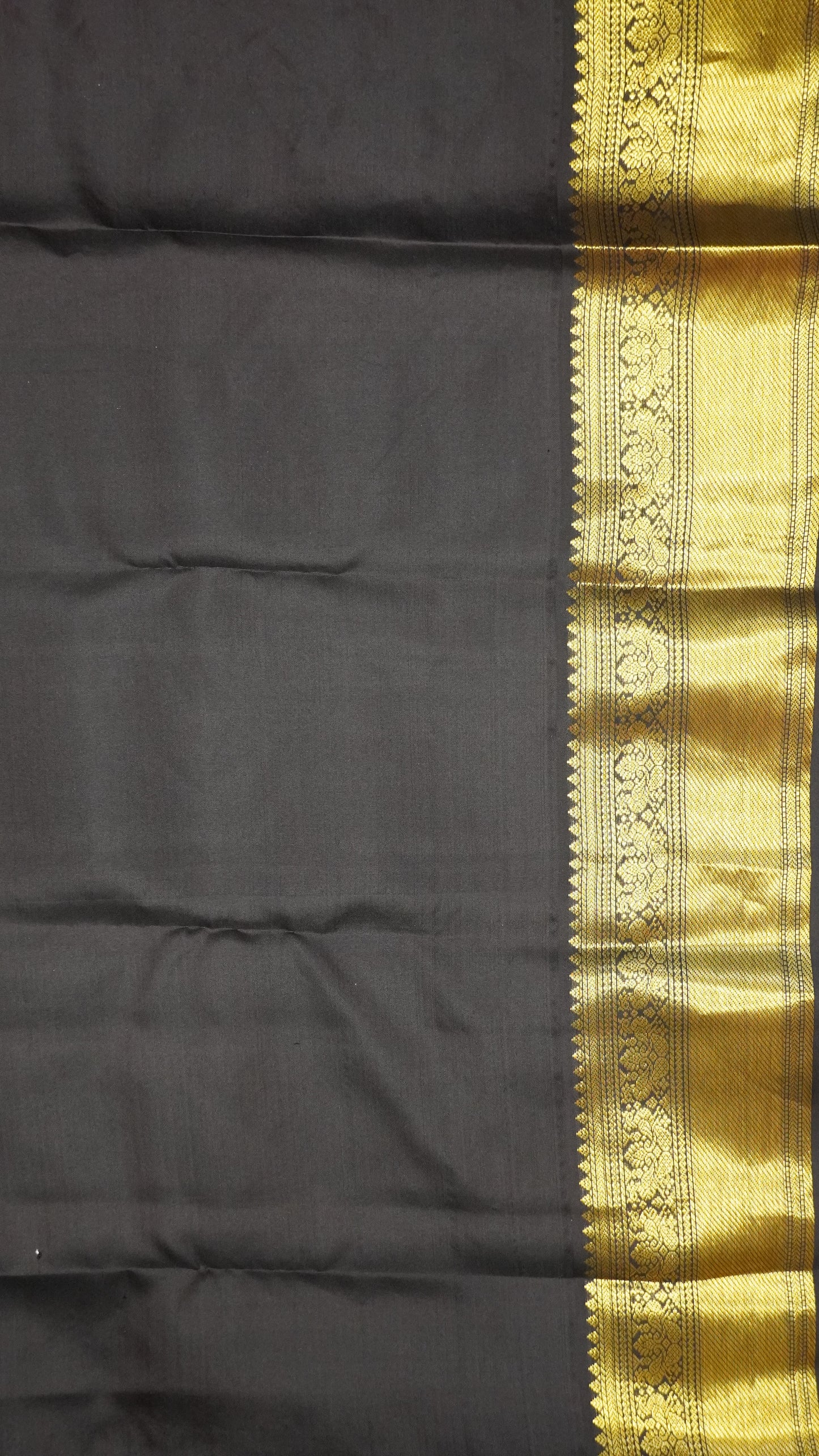 Pure Kanjivaram Korvai Silk Saree-Off White-Brown