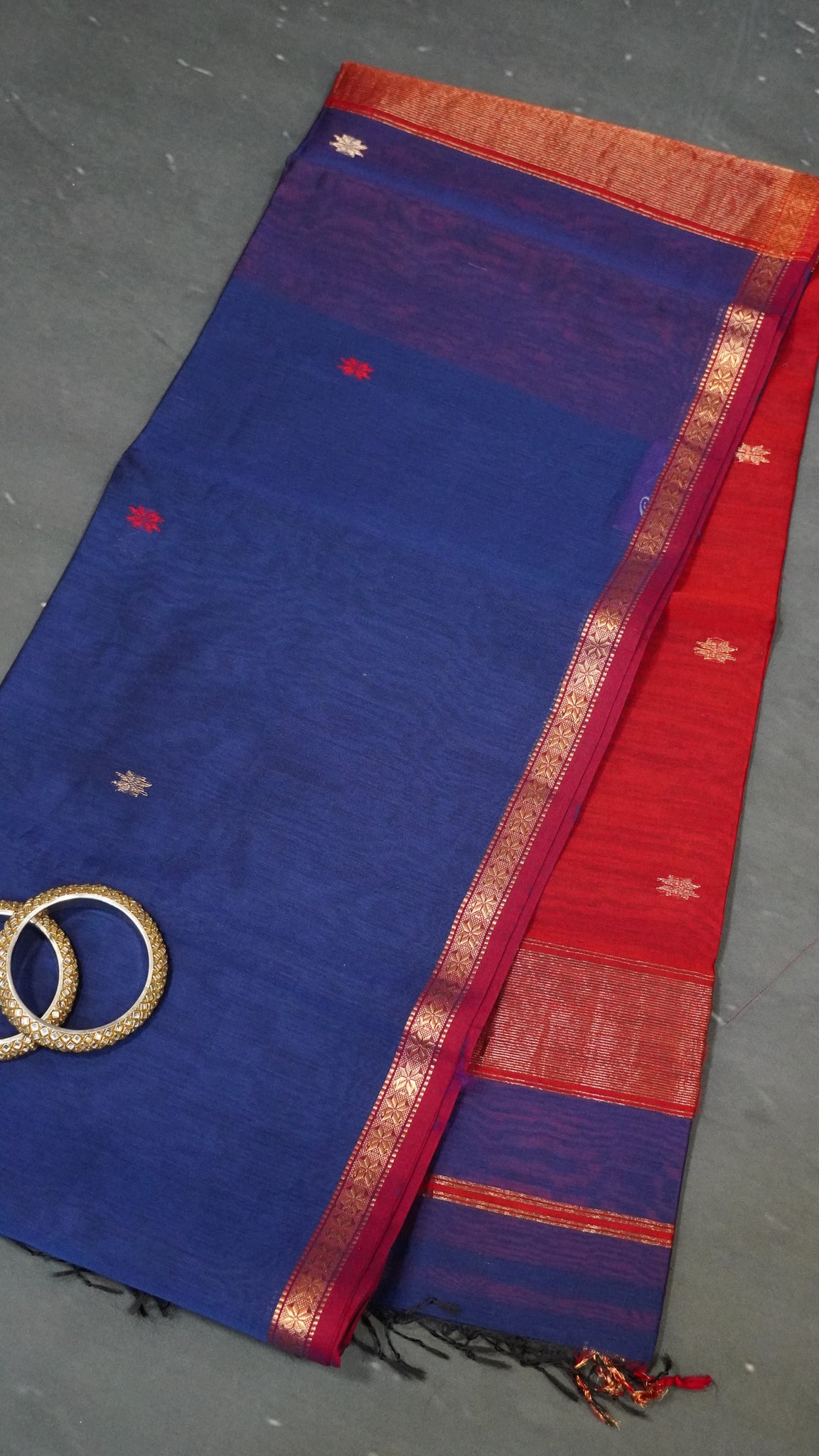 Maheswari Saree - Blue-Red