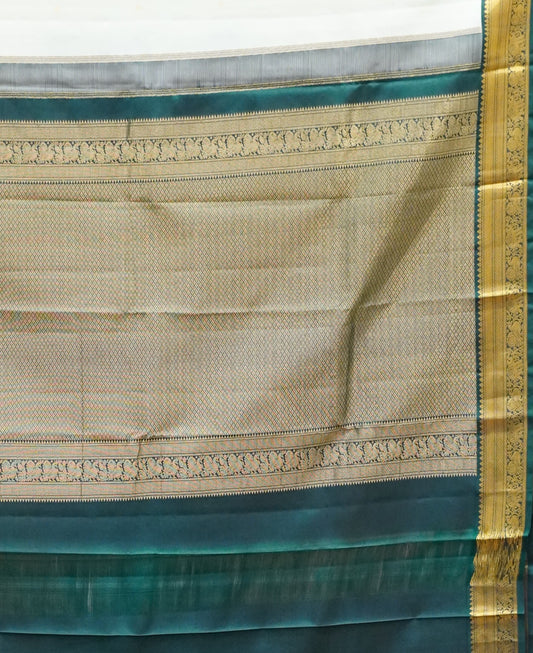 Akshayam-Pure Kanjivaram Saree Korvai Border-Pista Green