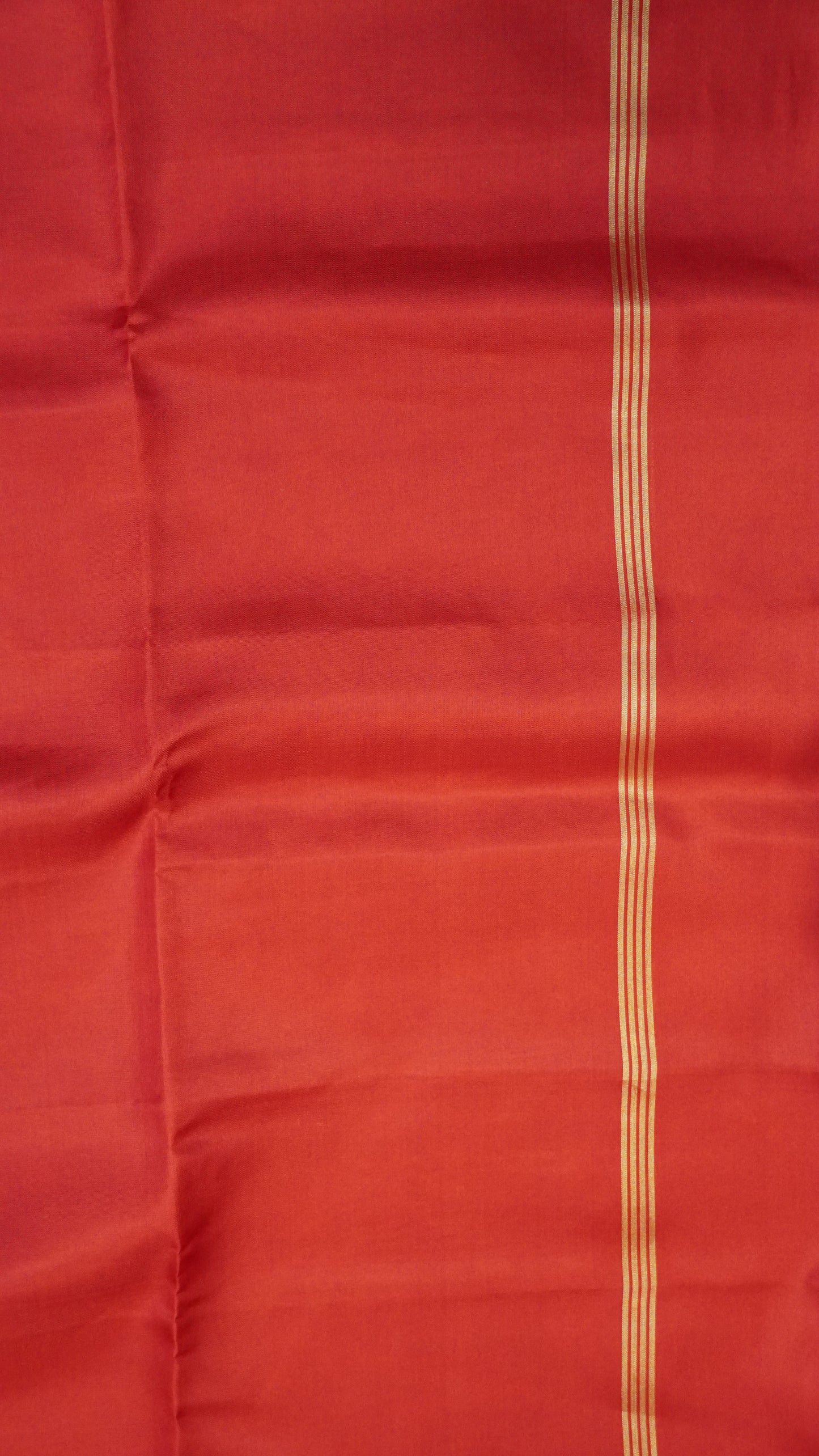 Pure Silk Saree Saree - Zari Kolam Red