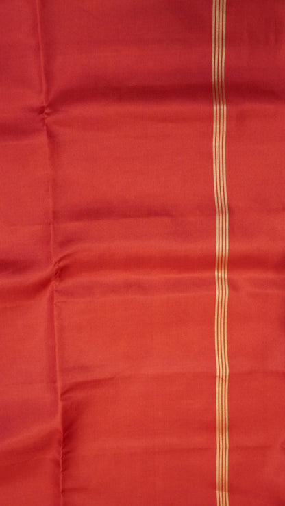 Pure Silk Saree Saree - Zari Kolam Red