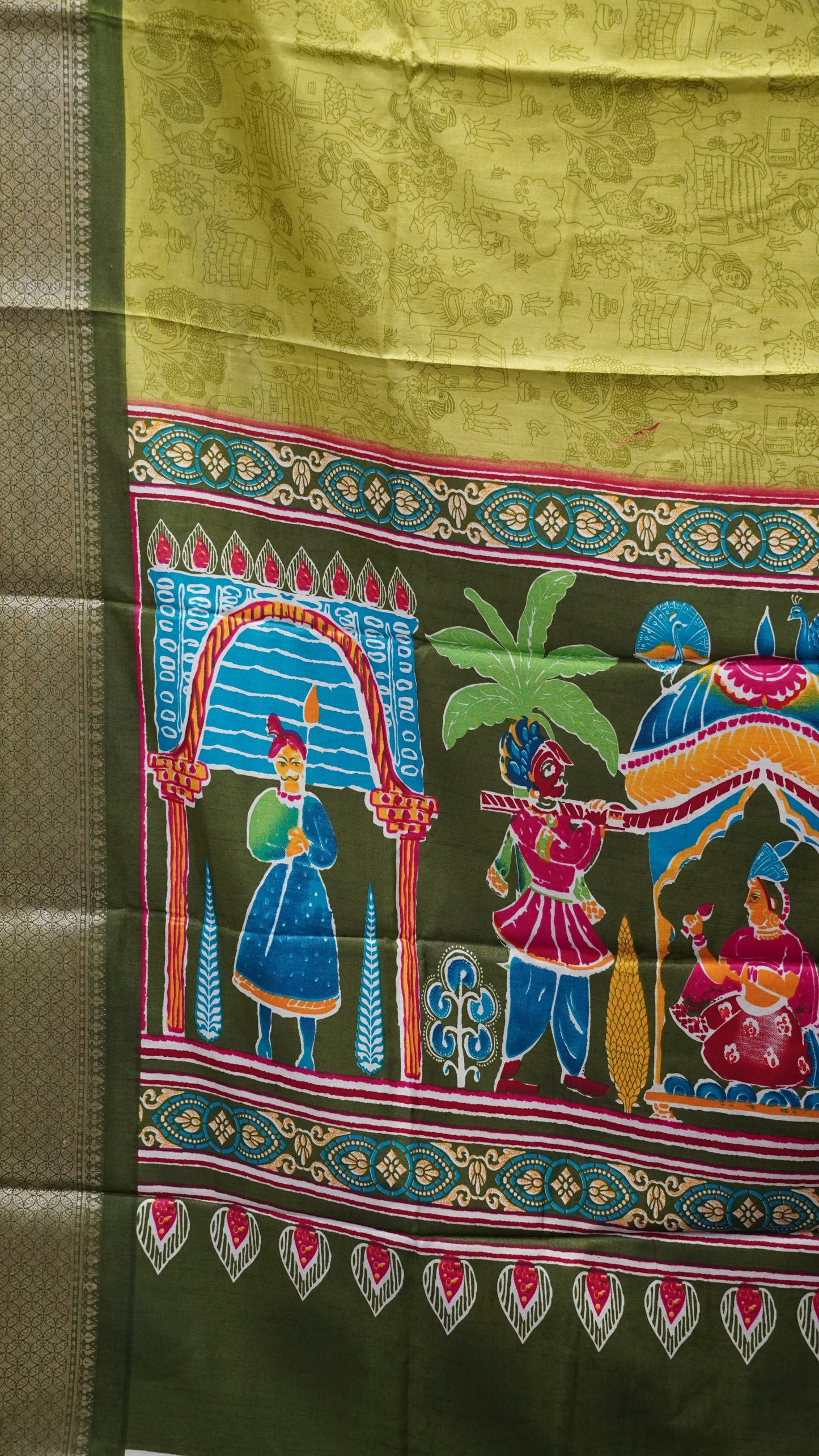 Dola Silk Saree Figure Print Green