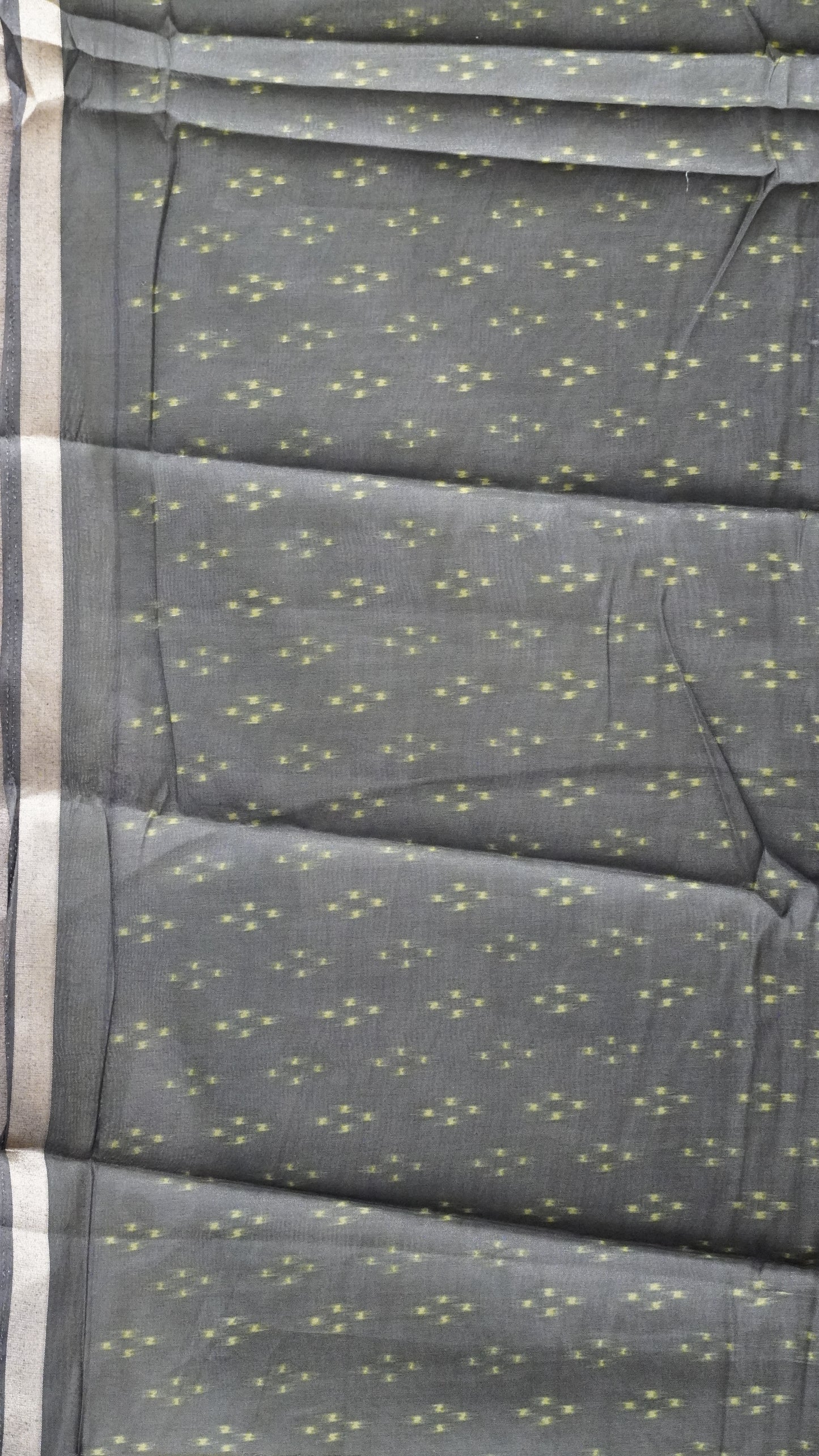 Malai Cotton Saree Pichwai & Floral Print - Green