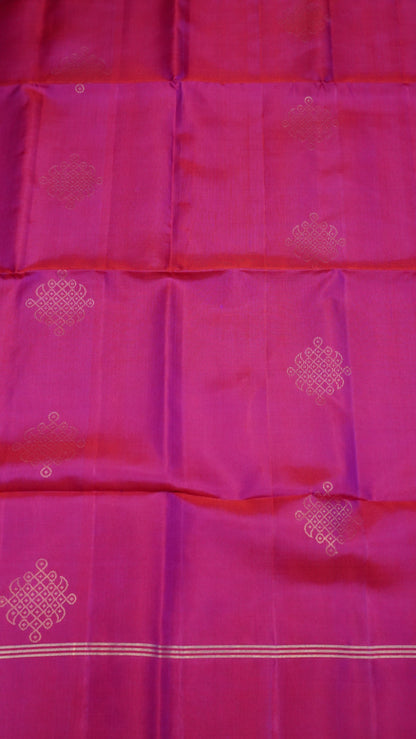 Pure Silk Saree - Kolam Magenta