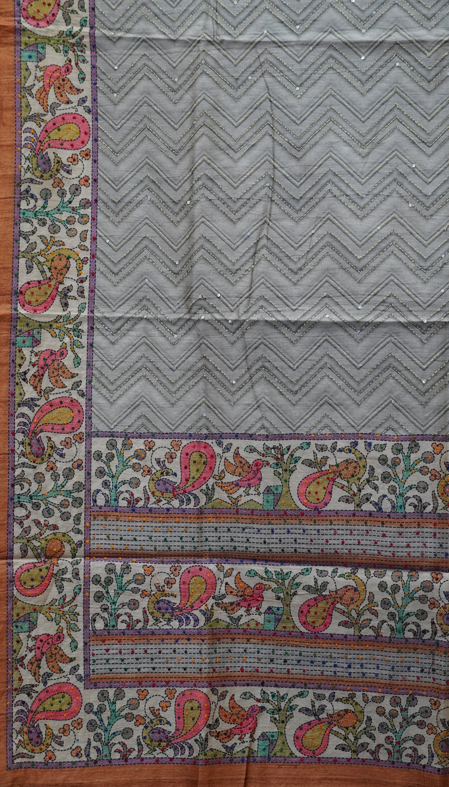 Semi Tussar Saree With French Knot & Kantha Work Zig Zag Pattern - Grey