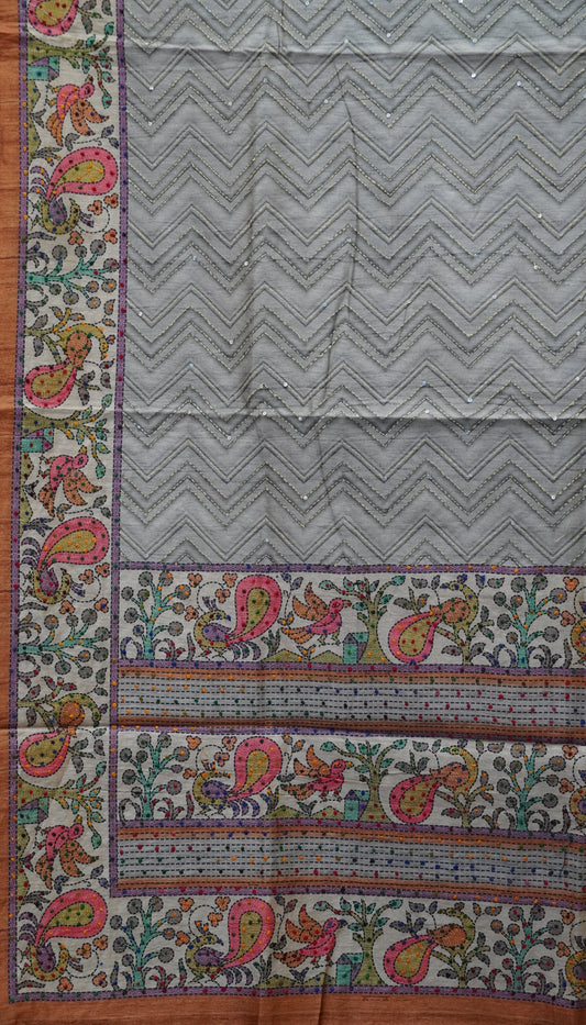 Semi Tussar Saree With French Knot & Kantha Work Zig Zag Pattern - Grey