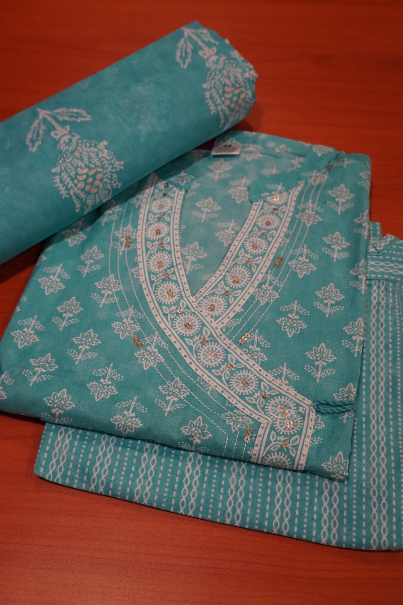 3 Pcs Kurti Set - Y Neck