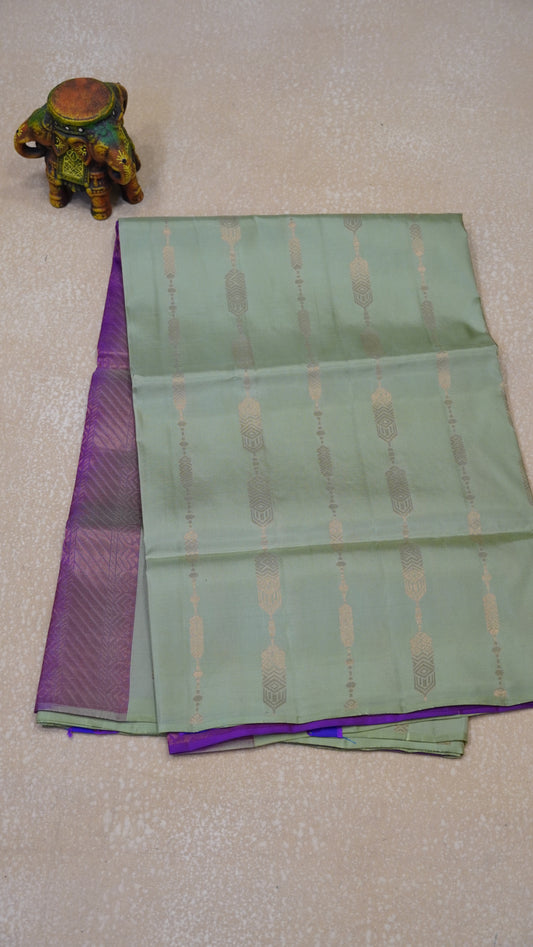 Soft Silk Saree 1  1/2 Warp - Green to Purple