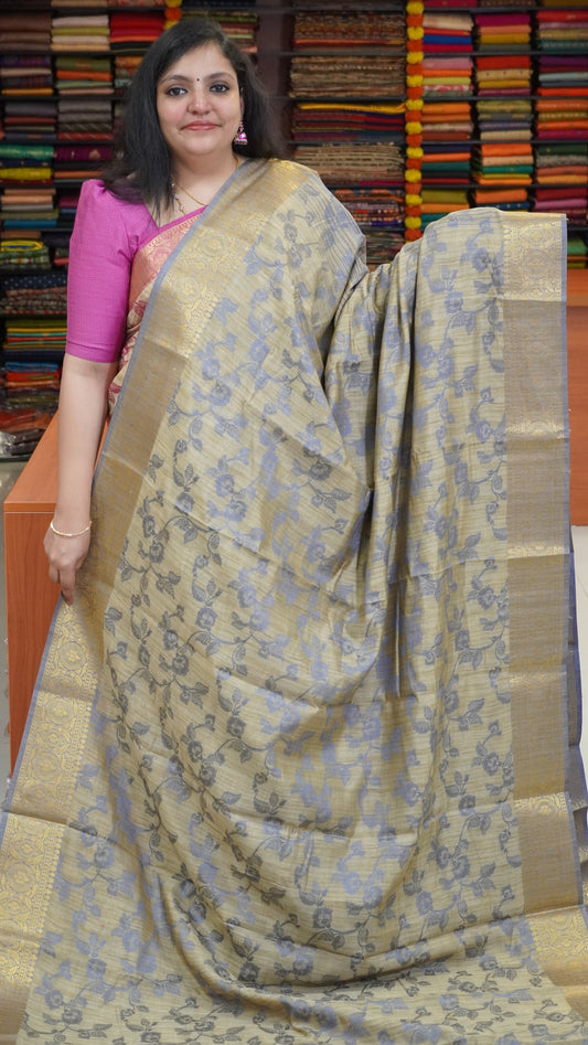 Semi Tussar Saree Embosed Print - Lavendar