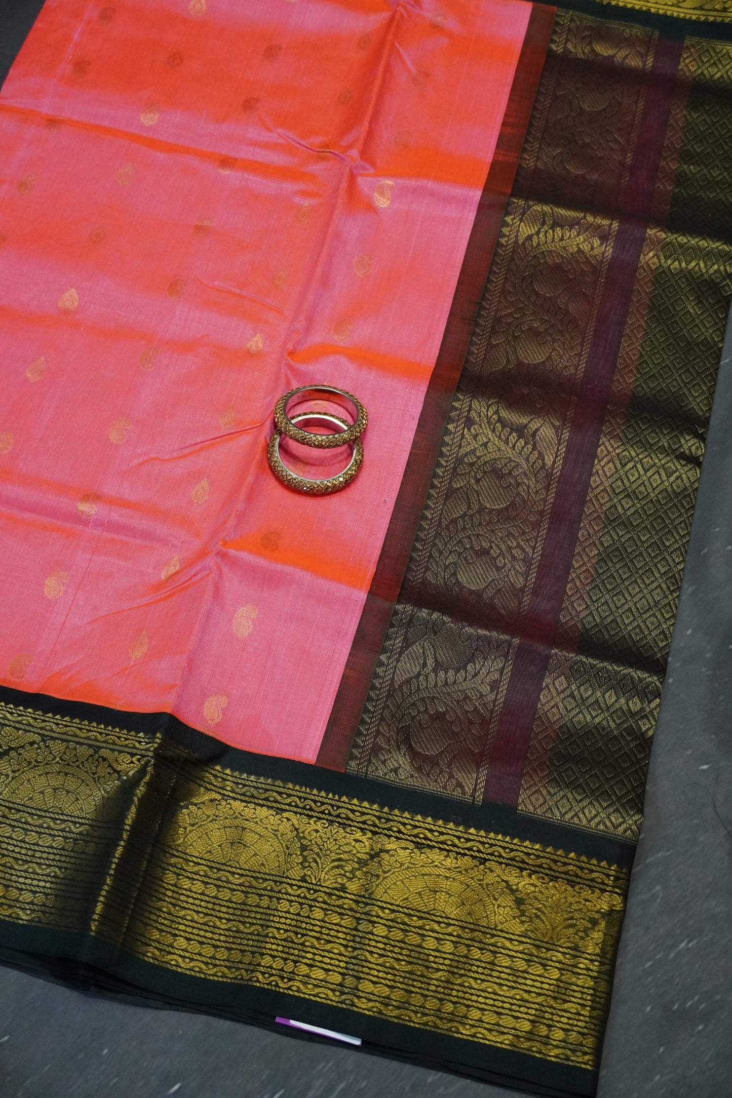 Silk Cotton Saree - Bud Buta Pink - Bottle Green