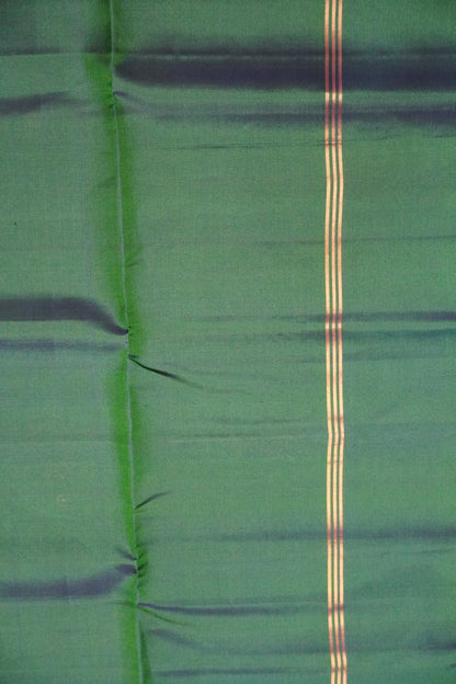 Pure Silk Saree - Kolam Peacock Green