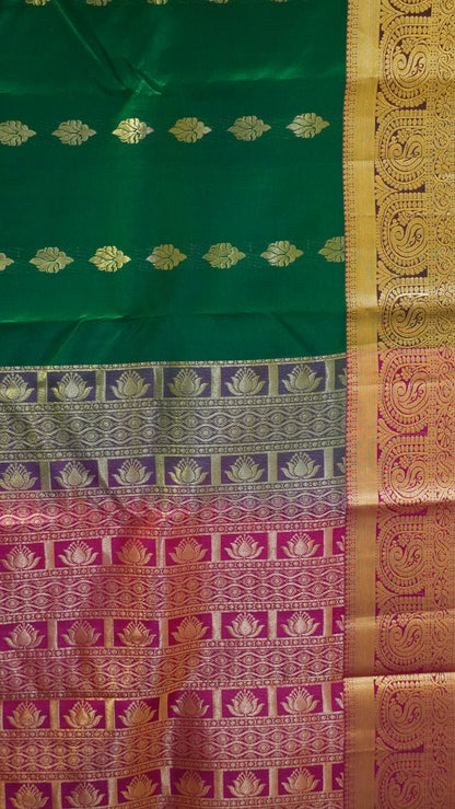 Pure Kanjivaram Silk Saree -Dark green-Arakku