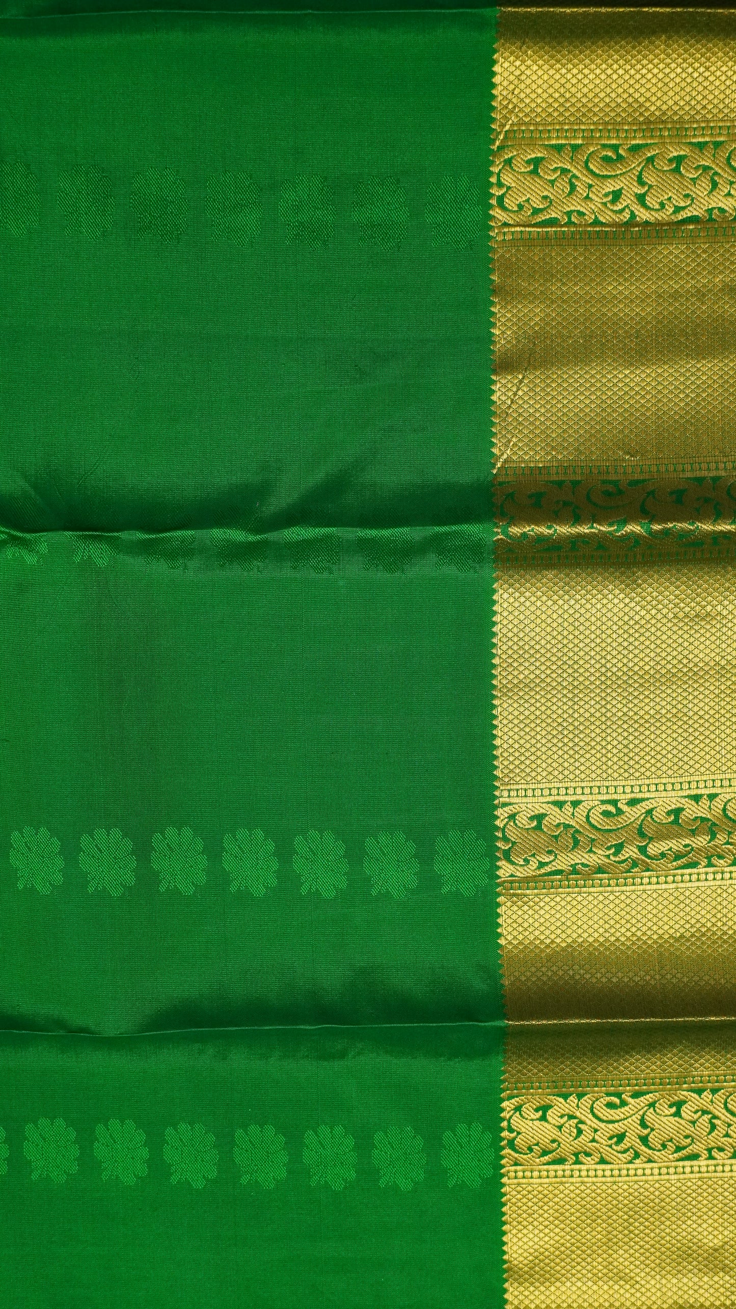 Pure Kanjivaram Silk Saree -Arakku-Green