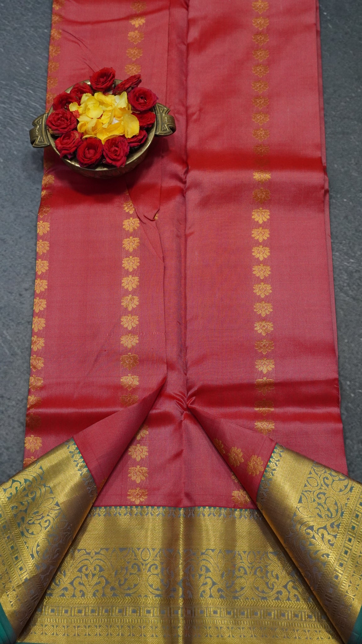 Pure Kanchipuram Silk Saree - Pink Teal Green
