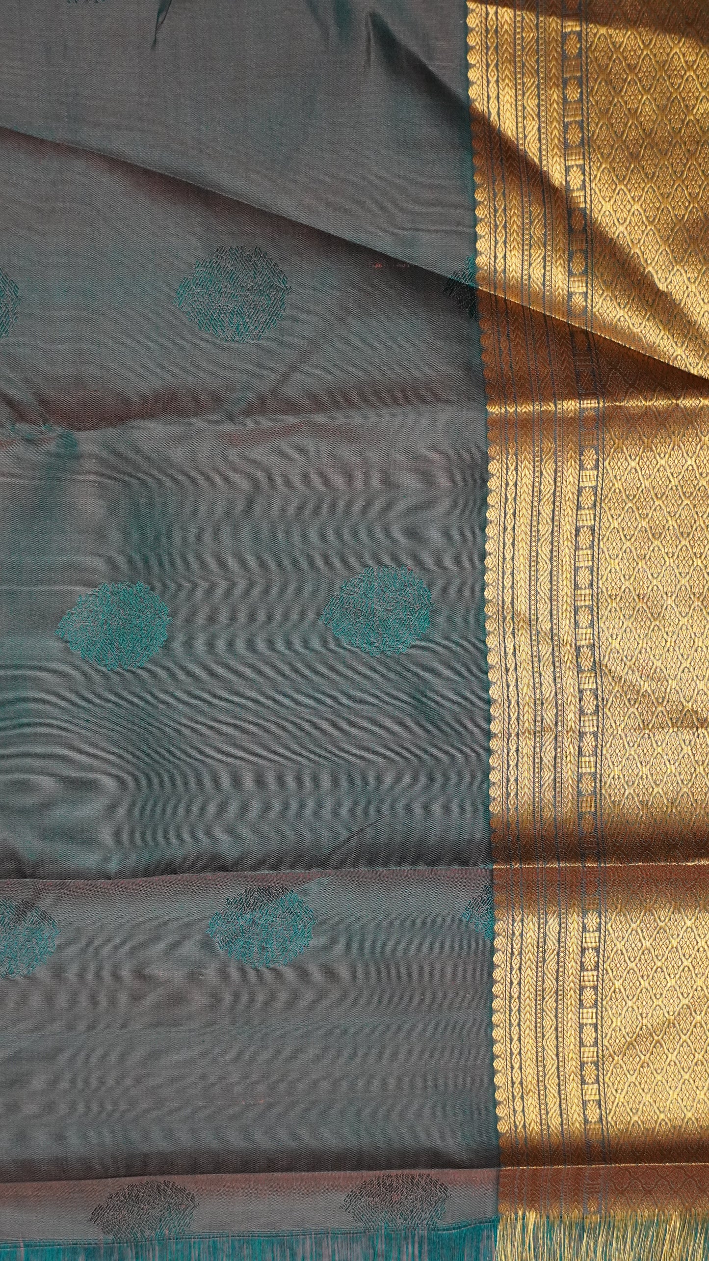 Pure Kanjivaram Silk Saree - Sandal Green