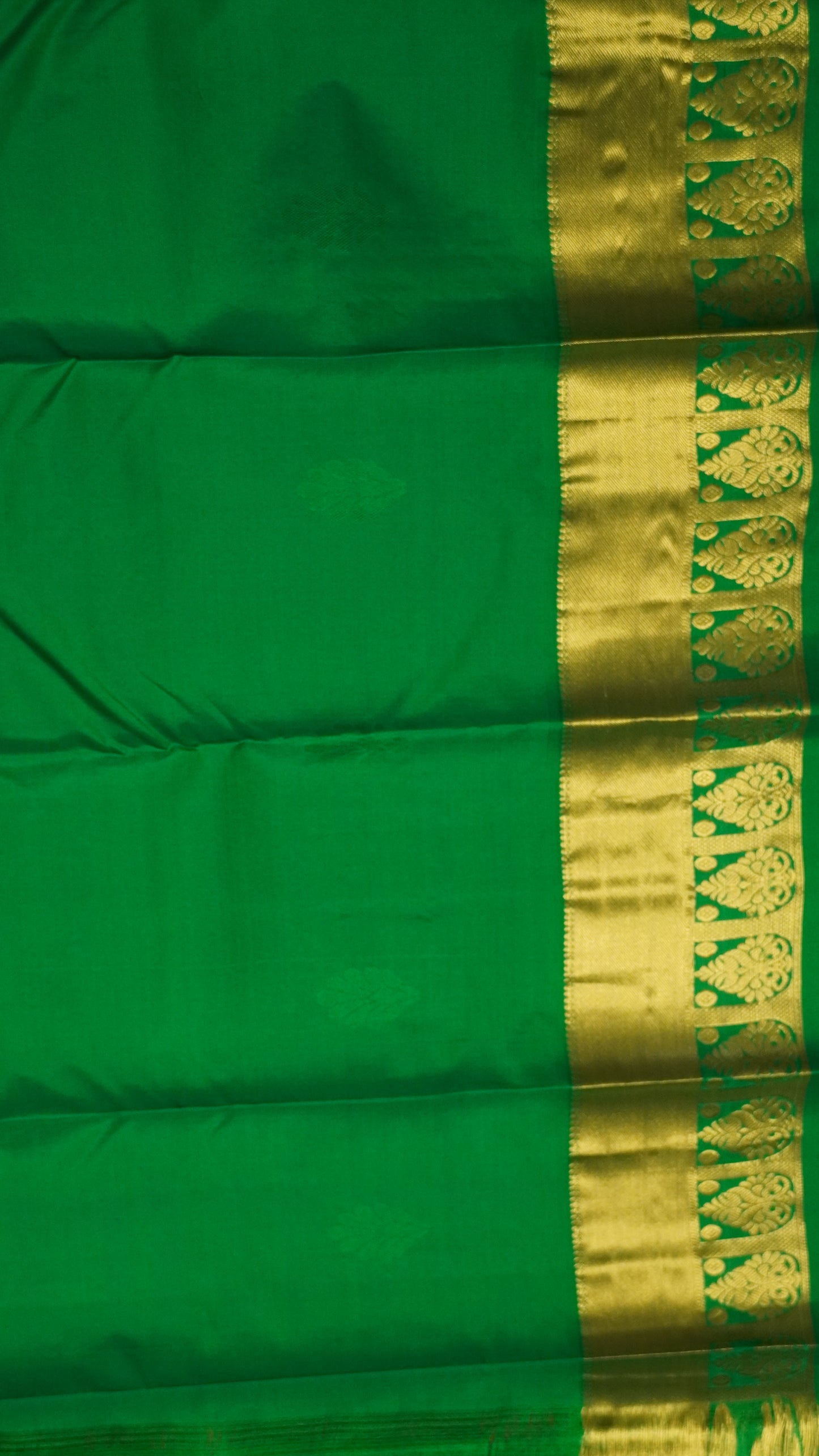 Pure Kanjivaram Silk Saree -Beige Green