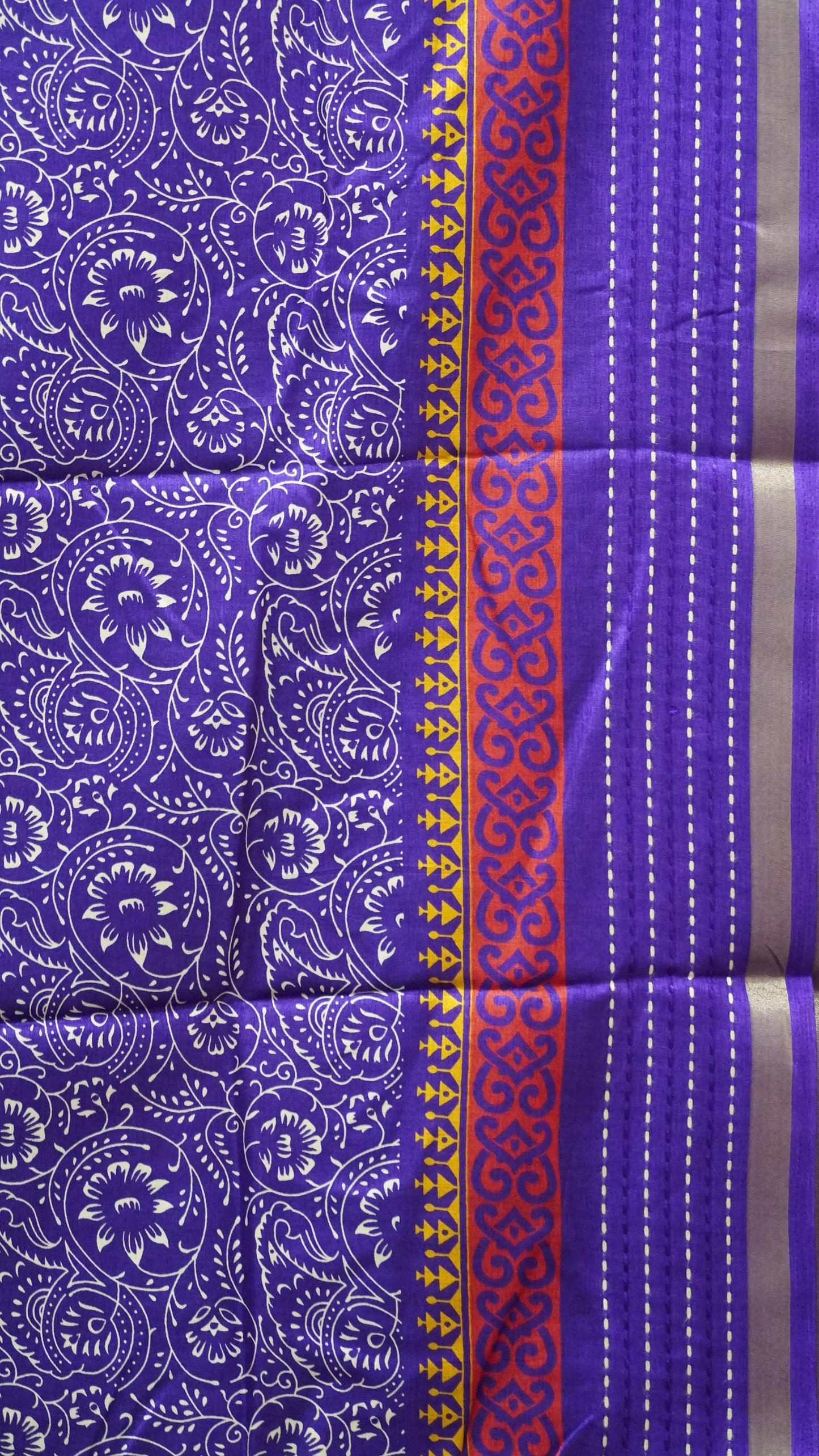 Dola Silk Saree Kolam Print - Violet