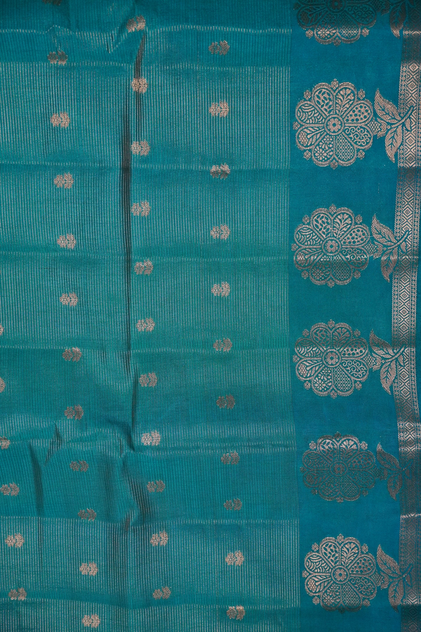 Semi Raw Silk Saree - Vairaoosi Pattern Sky Blue