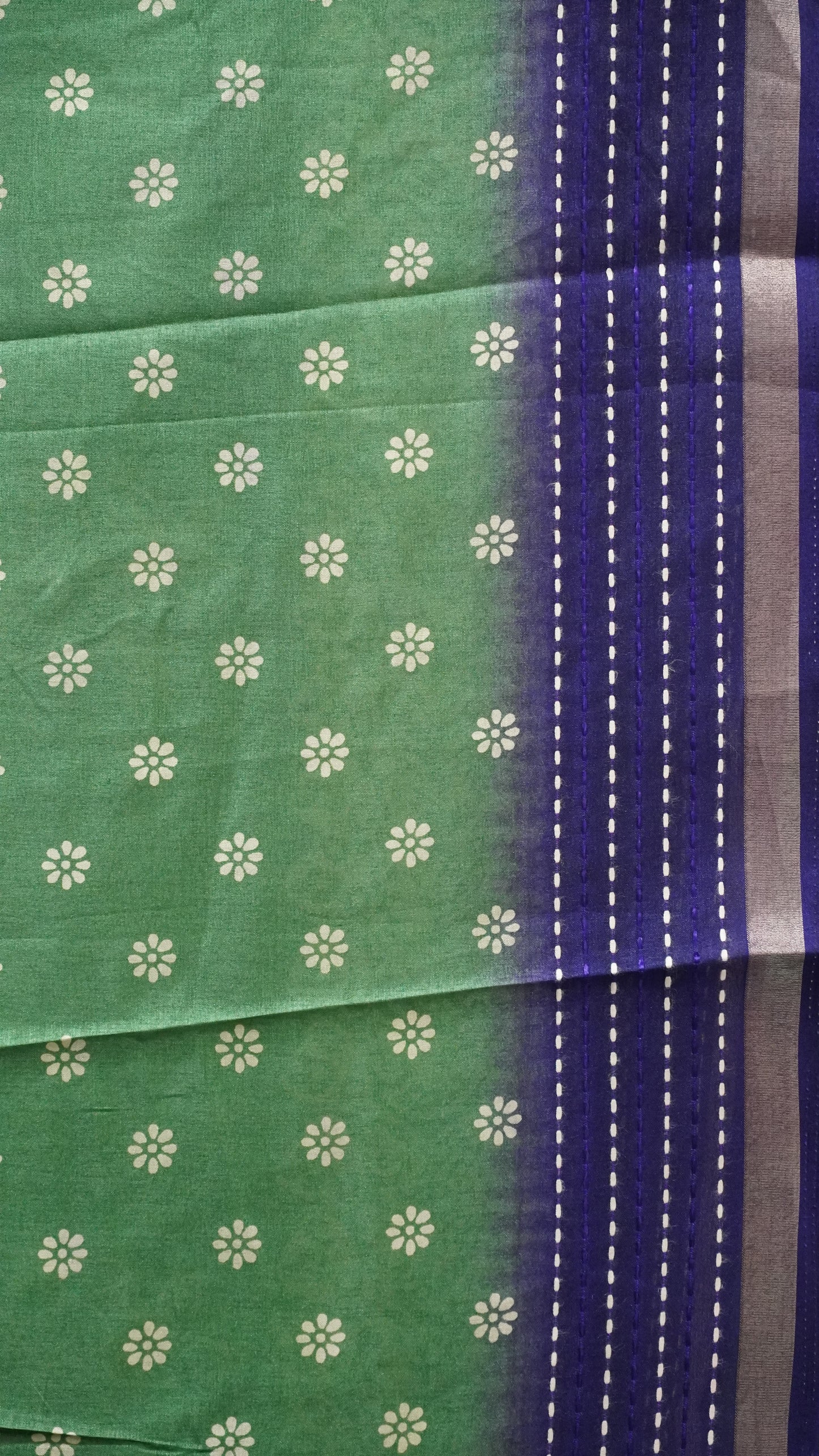 Dola Silk Saree Floral Print - Green