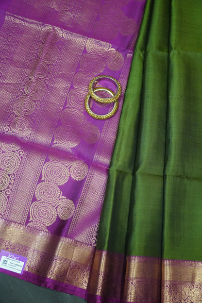 Pure Soft Silk- Grass green-Magenta