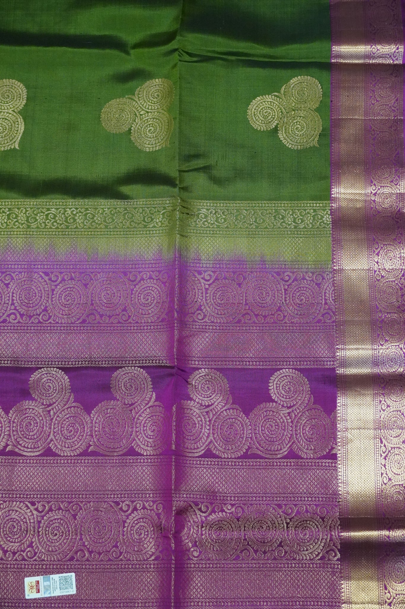 Pure Soft Silk- Grass green-Magenta