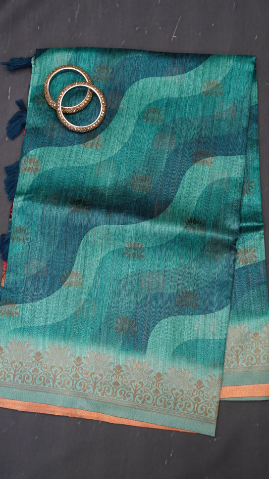Gicha Tussar Saree -Curves Pattern Green