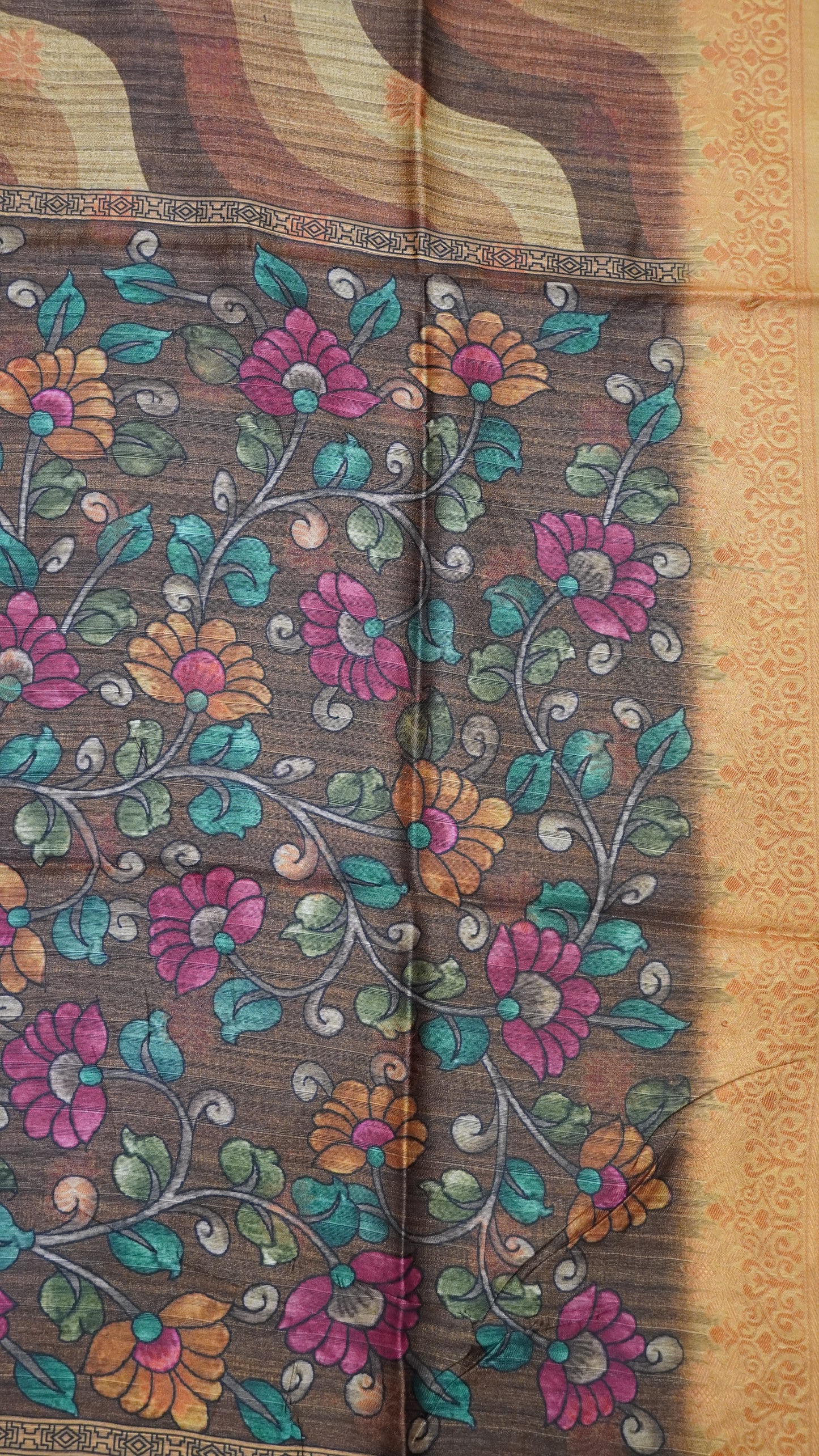 Gicha Tussar Saree -Curves Pattern Mustard