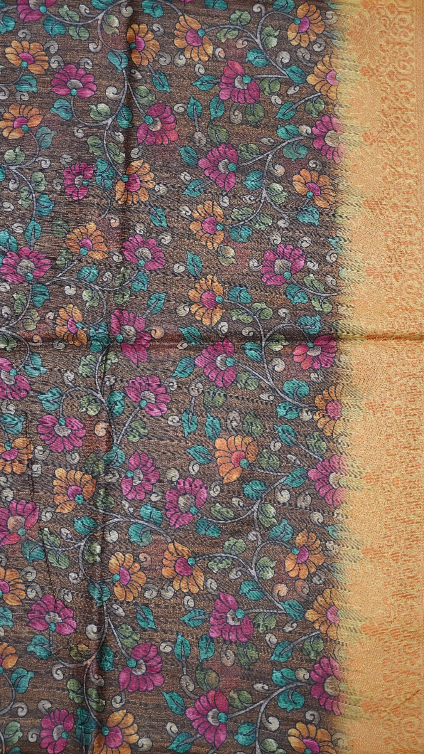 Gicha Tussar Saree -Curves Pattern Mustard