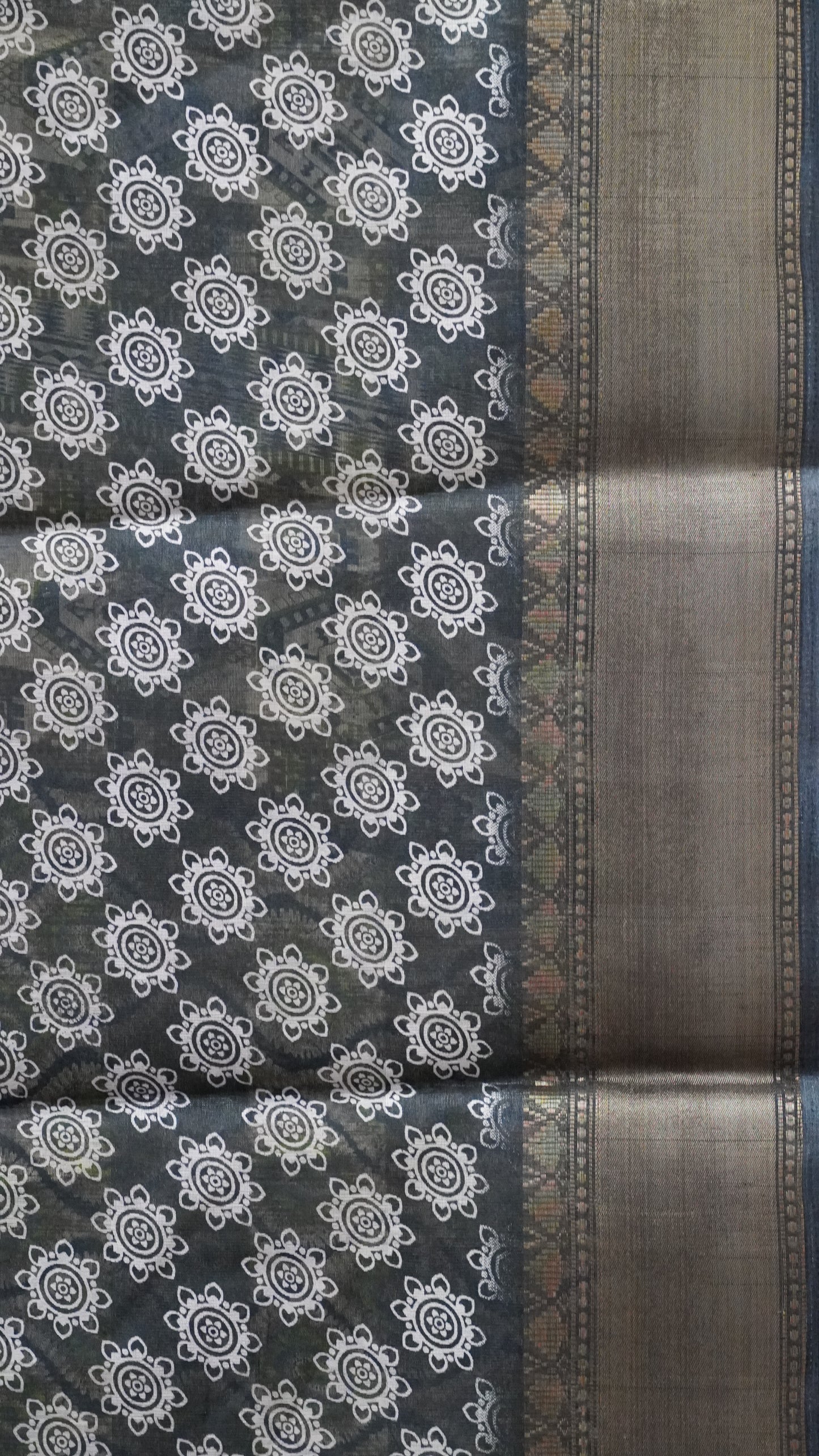 Chanderi Saree Abstract Print - Grey