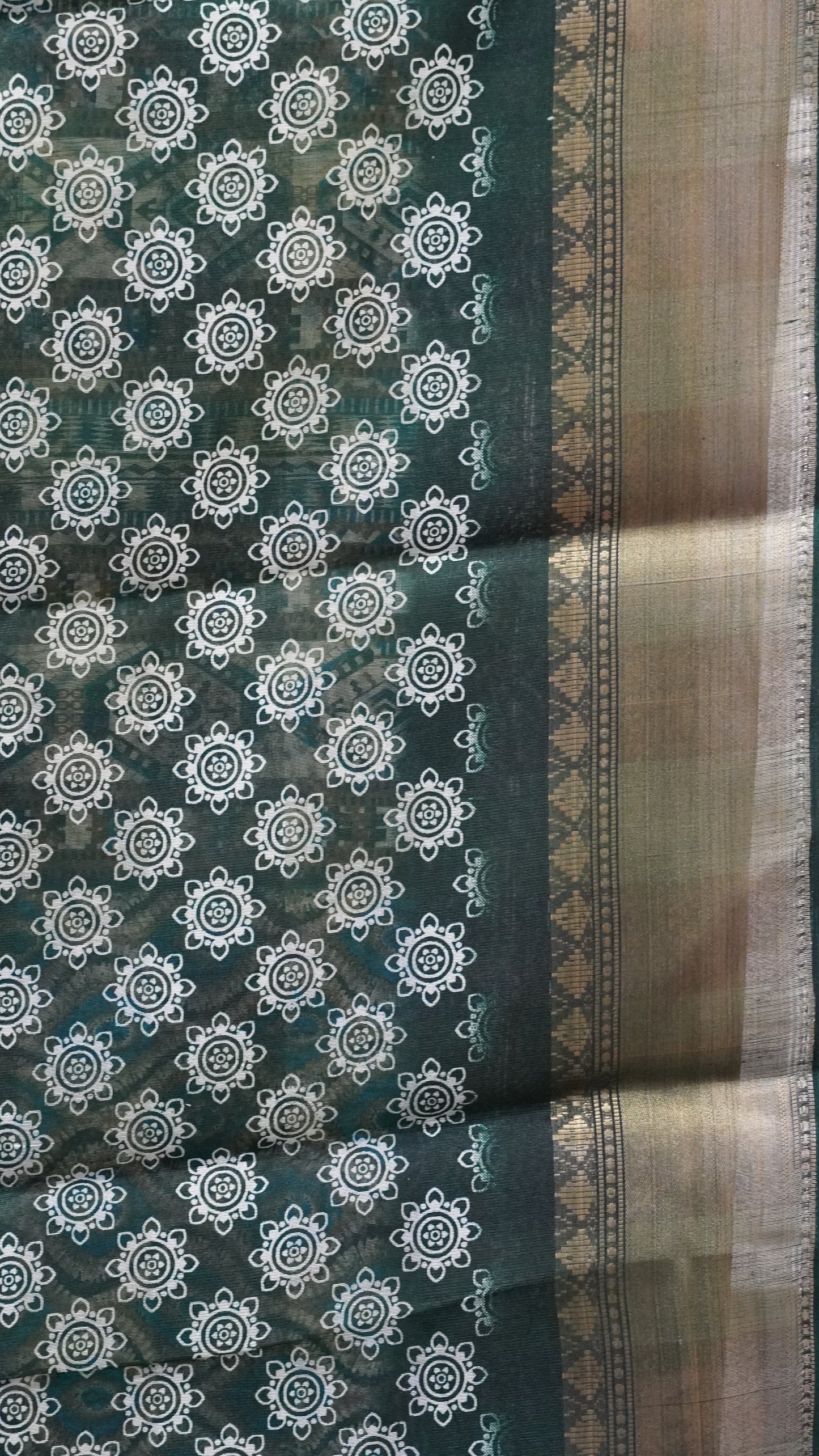 Chanderi Saree Abstract Print - Green