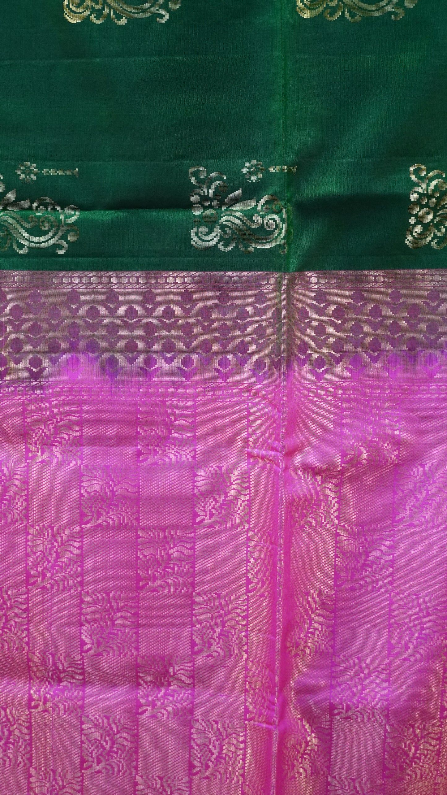 Pure Soft Silk Saree -Bottle Green-Pink
