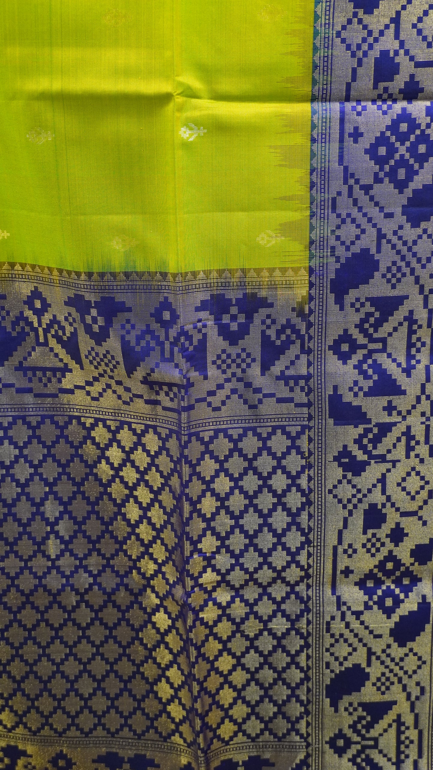Pure Soft Silk Saree - Fluorescent Green - Voilet