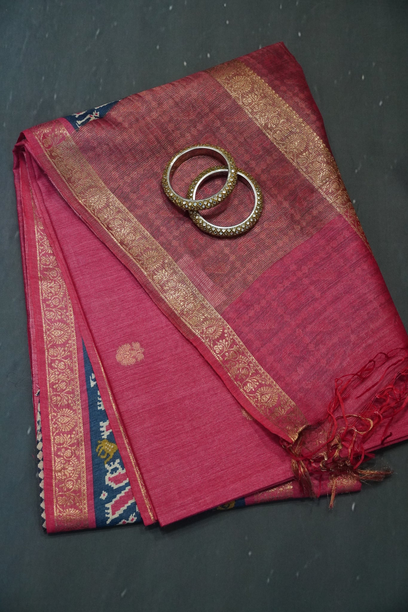Pure Jute Tussar Saree - Elephant Border Pink