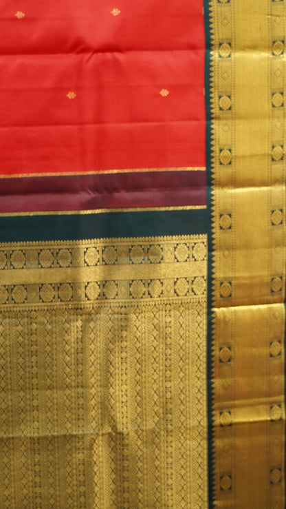 Pure Kanjivaram Silk Saree - Red-Green