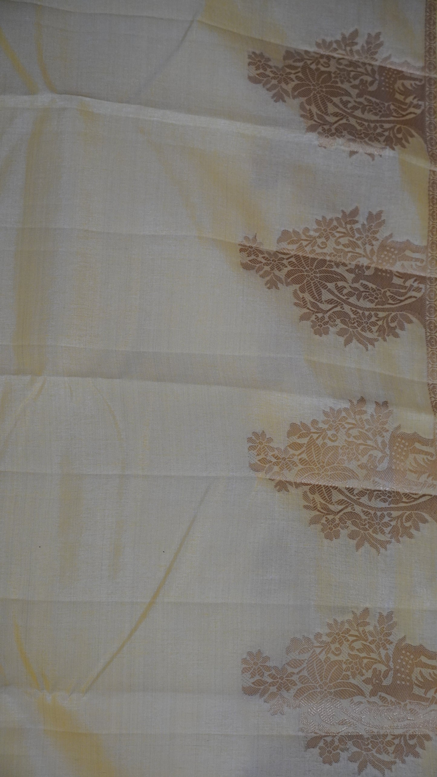 Semi Tussar Saree -Off White Deer Small Border
